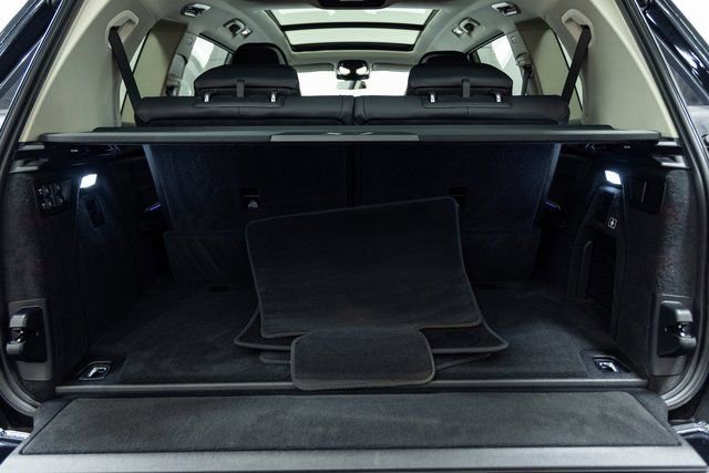 Certified 2024 BMW X7 xDrive40i image 9