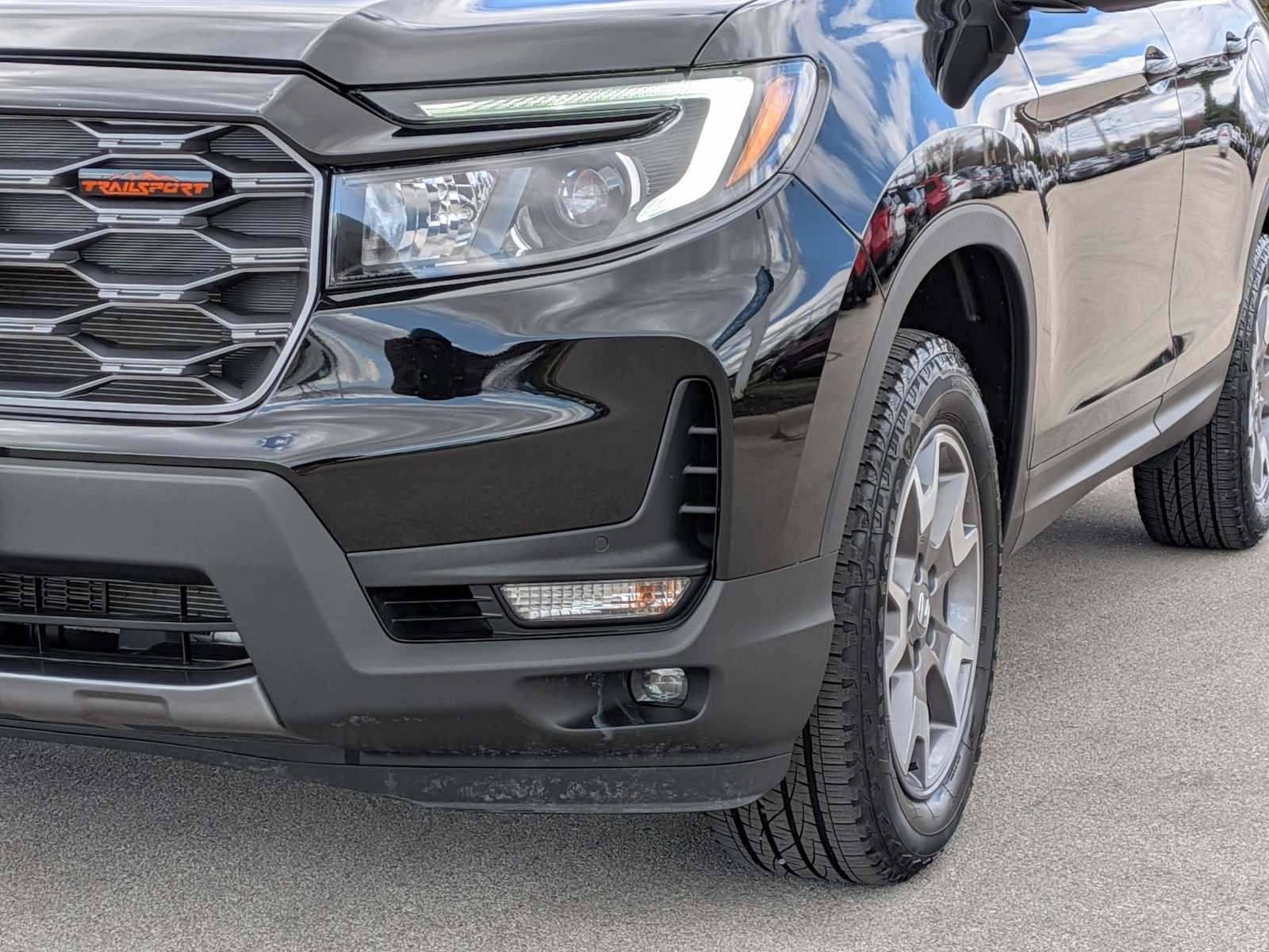 Certified 2023 Honda Passport TrailSport image 11