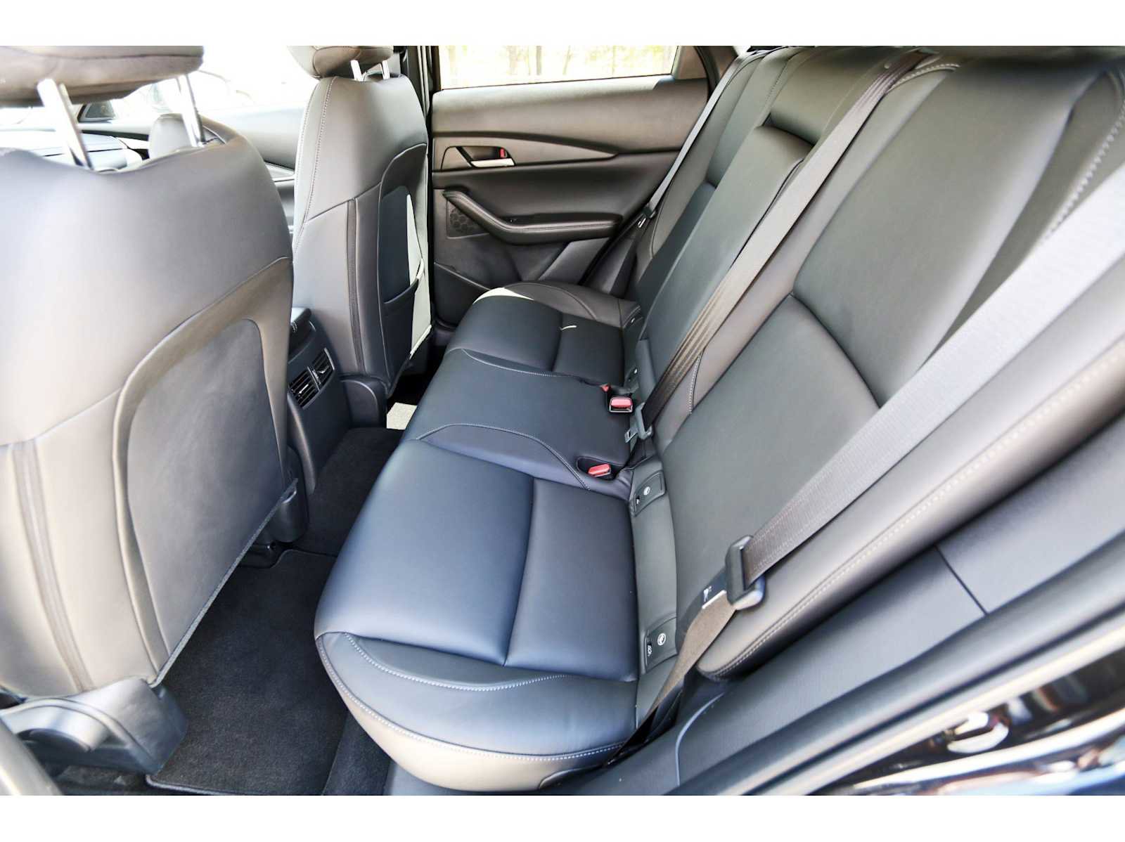 Certified 2025 MAZDA CX-30 AWD 2.5 S w/ Select Sport Pkg image 12