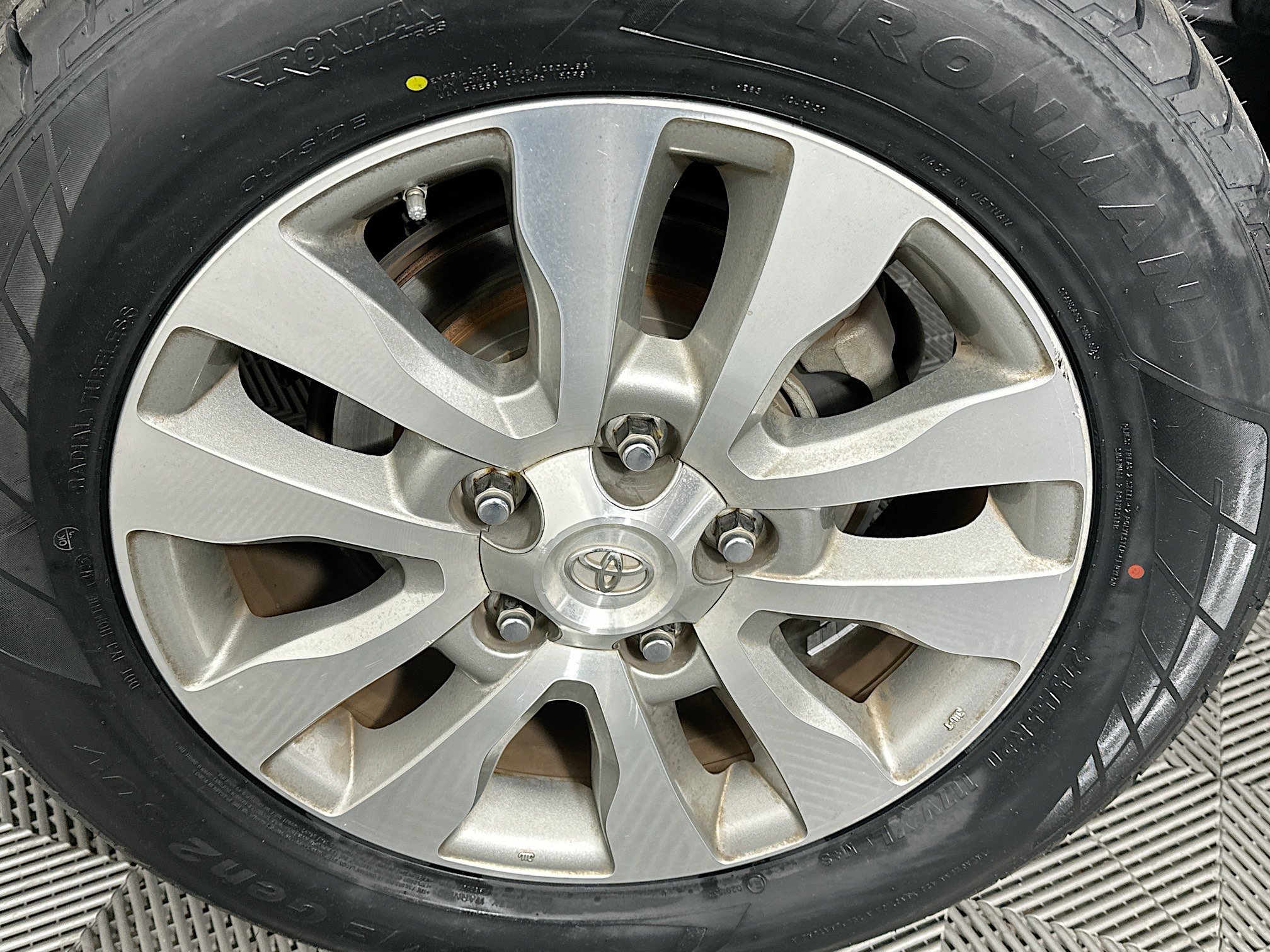 Used 2010 Toyota Sequoia Limited RWD image 11