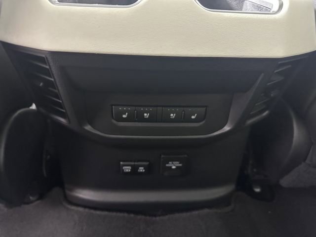 Used 2022 Toyota Tundra Capstone AWD/4WD image 16