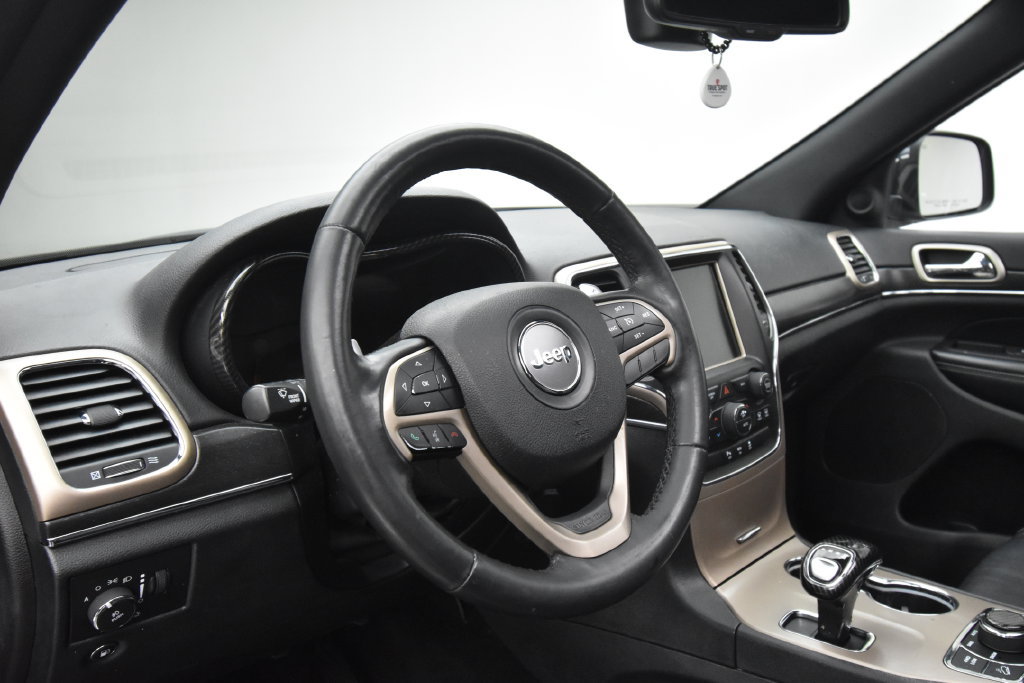 Used 2015 Jeep Grand Cherokee Limited AWD/4WD image 12