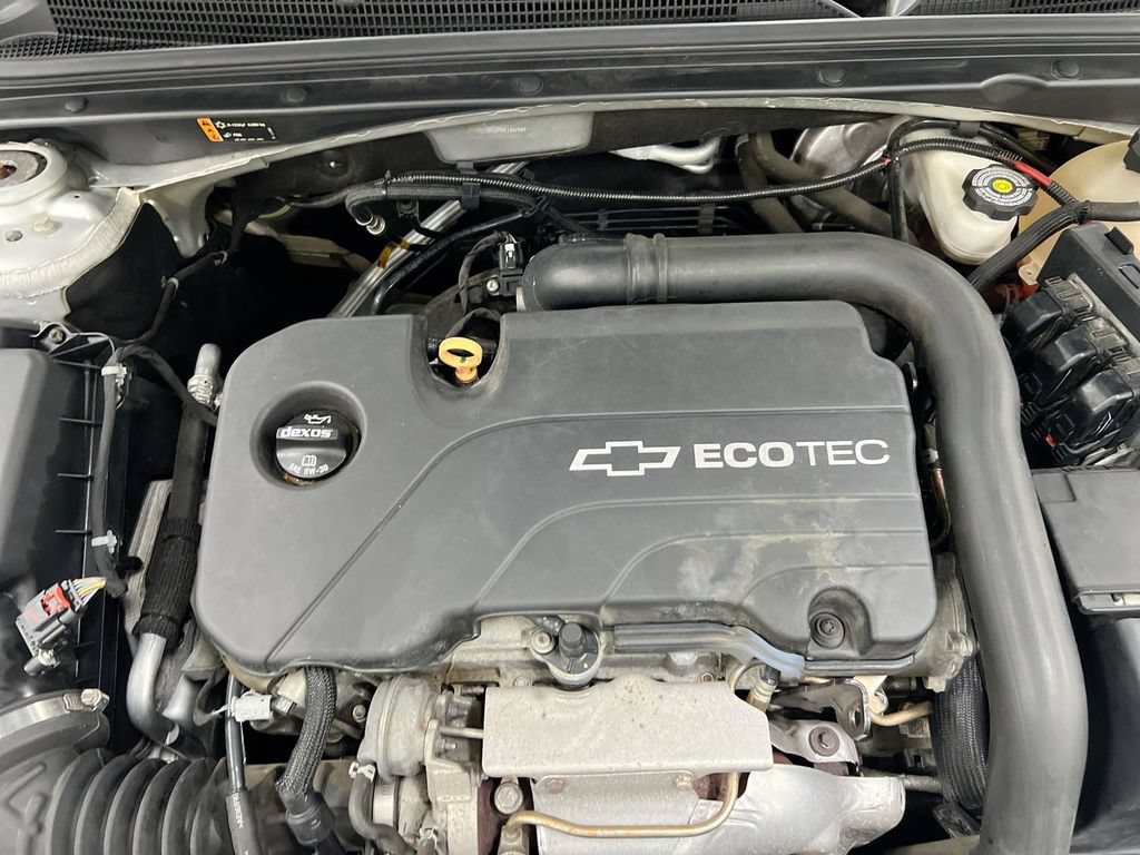 Used 2017 Chevrolet Malibu LS FWD image 24