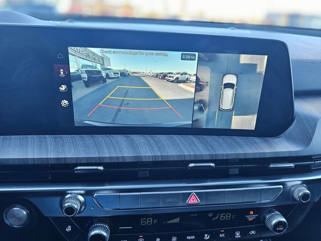 Used 2024 Kia Telluride SX image 30