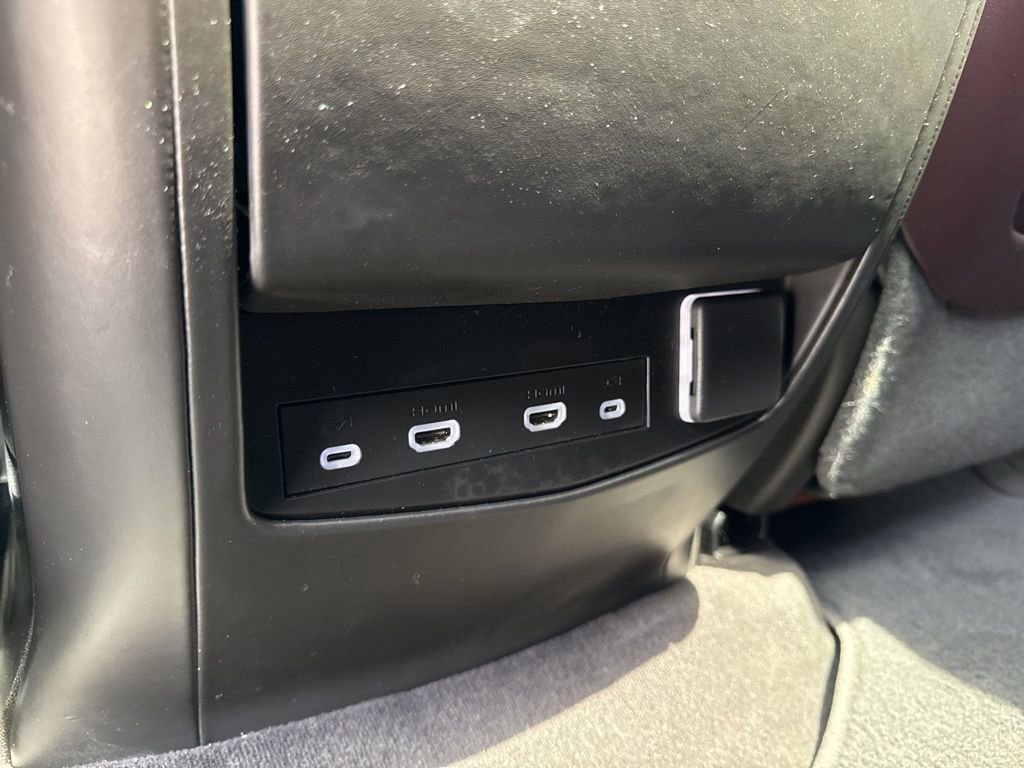 Used 2023 Cadillac Escalade ESV V AWD/4WD image 49