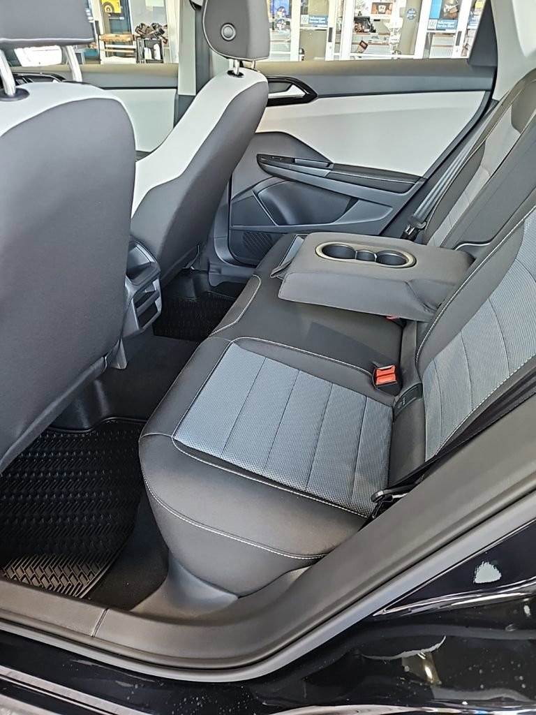 New 2026 Volkswagen Taos S image 22