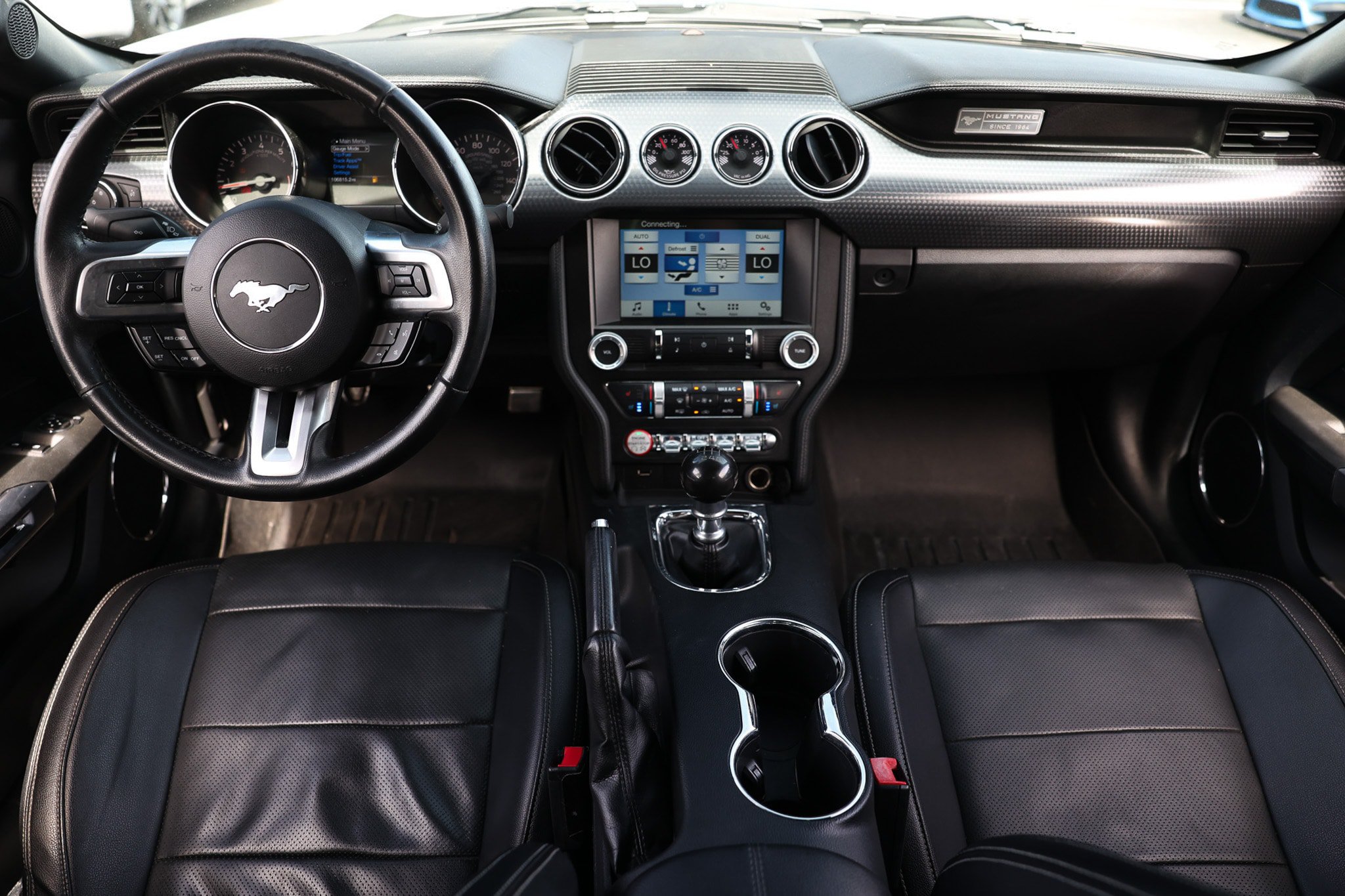 Used 2016 Ford Mustang GT Premium w/ GT Performance Package RWD image 2