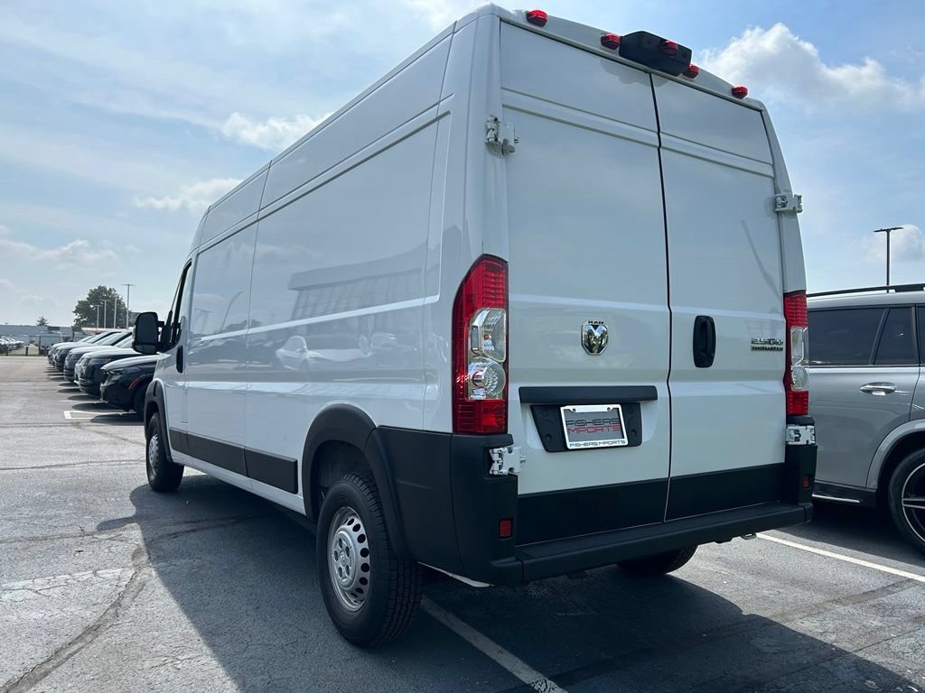 Used 2025 RAM ProMaster 2500 w/ Convenience Group FWD image 5