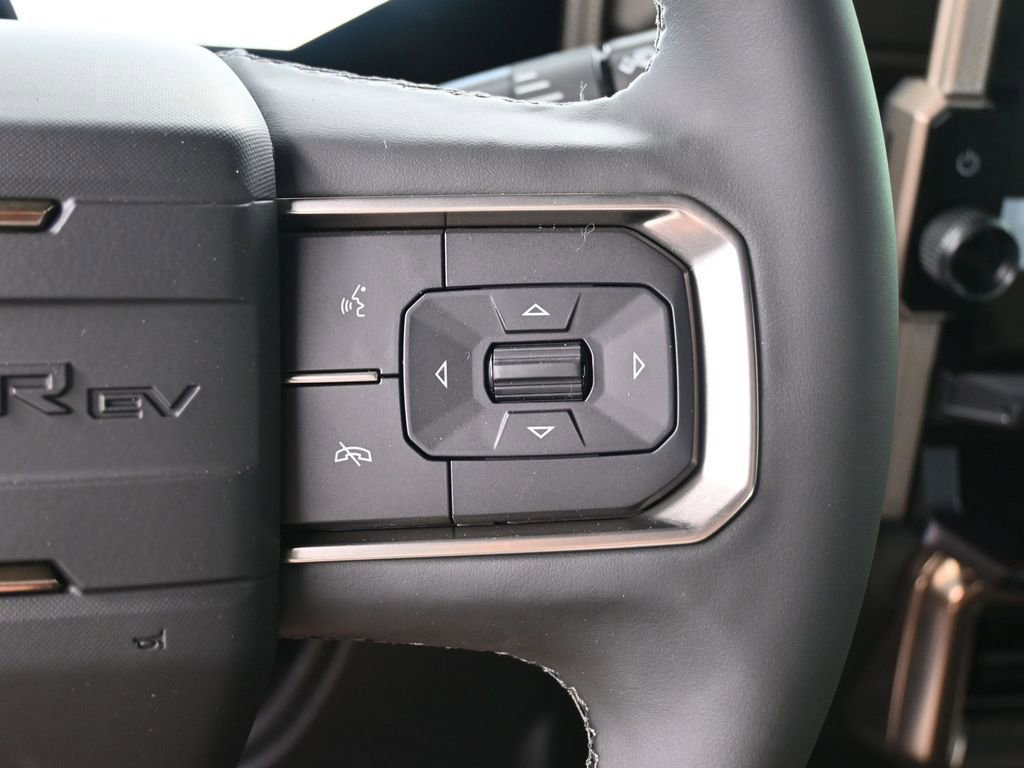 New 2025 GMC Hummer EV 2X w/ LPO, Sport Package image 34