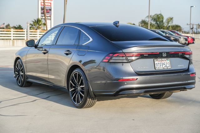 Used 2025 Honda Accord Touring image 8