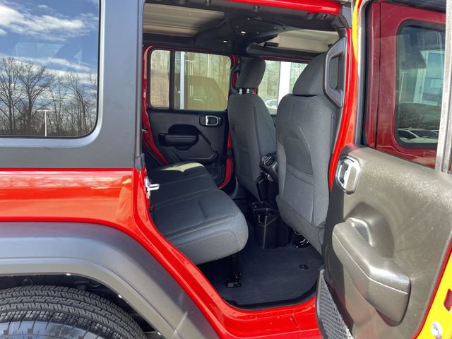 Used 2024 Jeep Wrangler Unlimited Sport AWD/4WD image 27