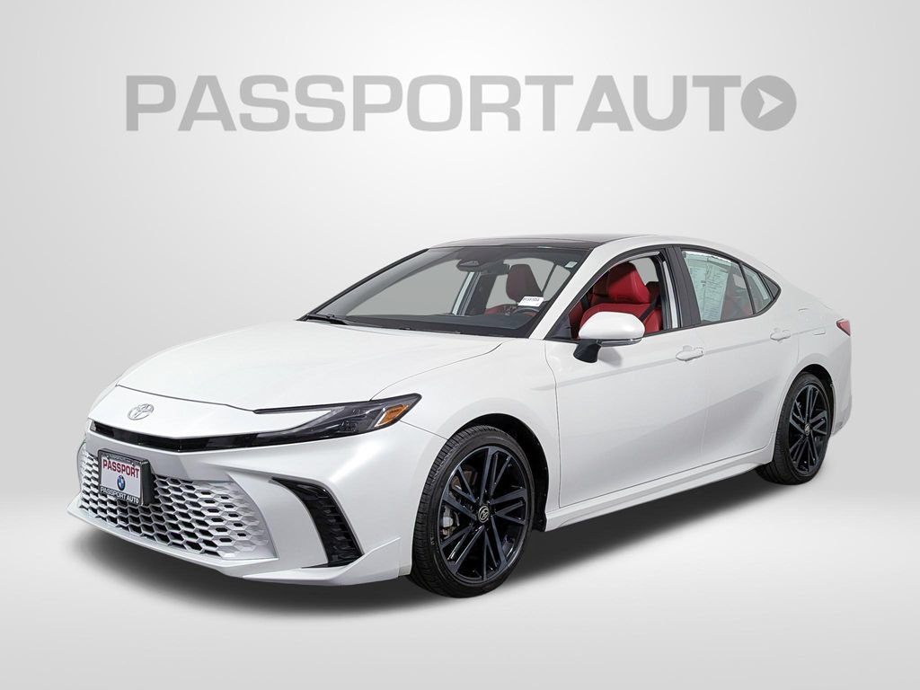 Used 2026 Toyota Camry XSE AWD/4WD image 1