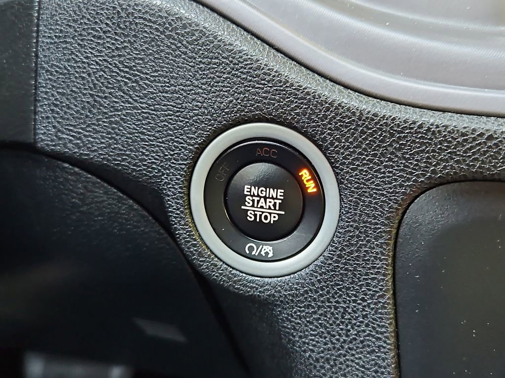 Used 2023 Dodge Charger SXT RWD image 17