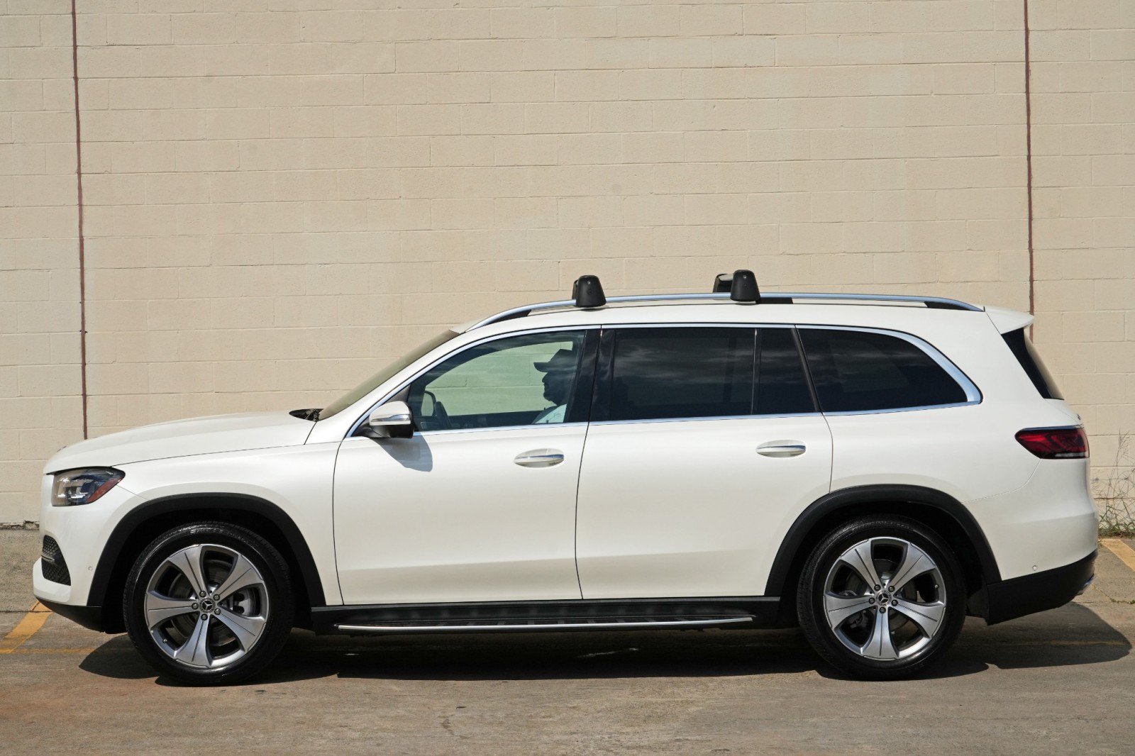 Used 2020 Mercedes-Benz GLS 450 4MATIC image 53