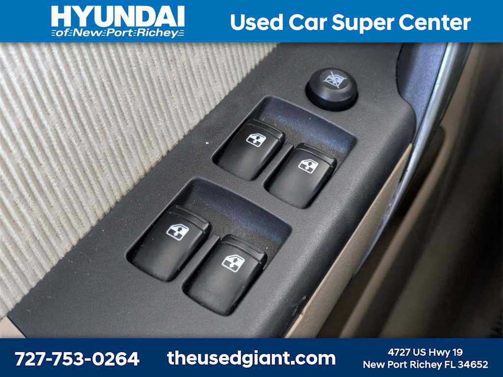 Used 2009 Chevrolet Aveo LT image 24