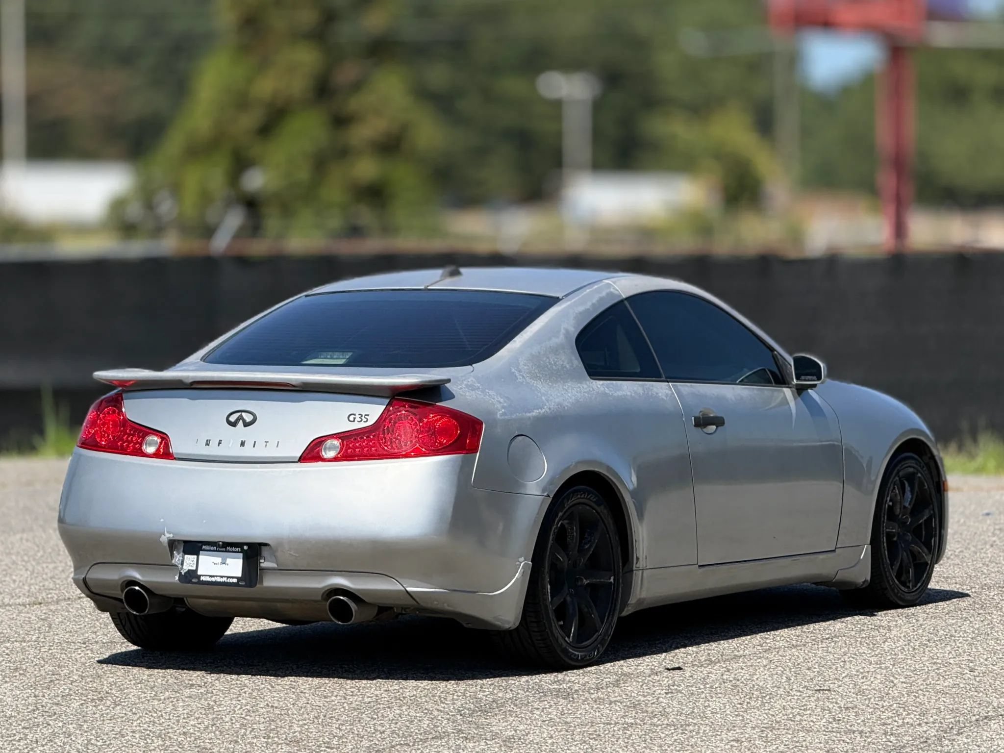 Used 2004 INFINITI G35 Coupe w/ Premium Pkg RWD image 9