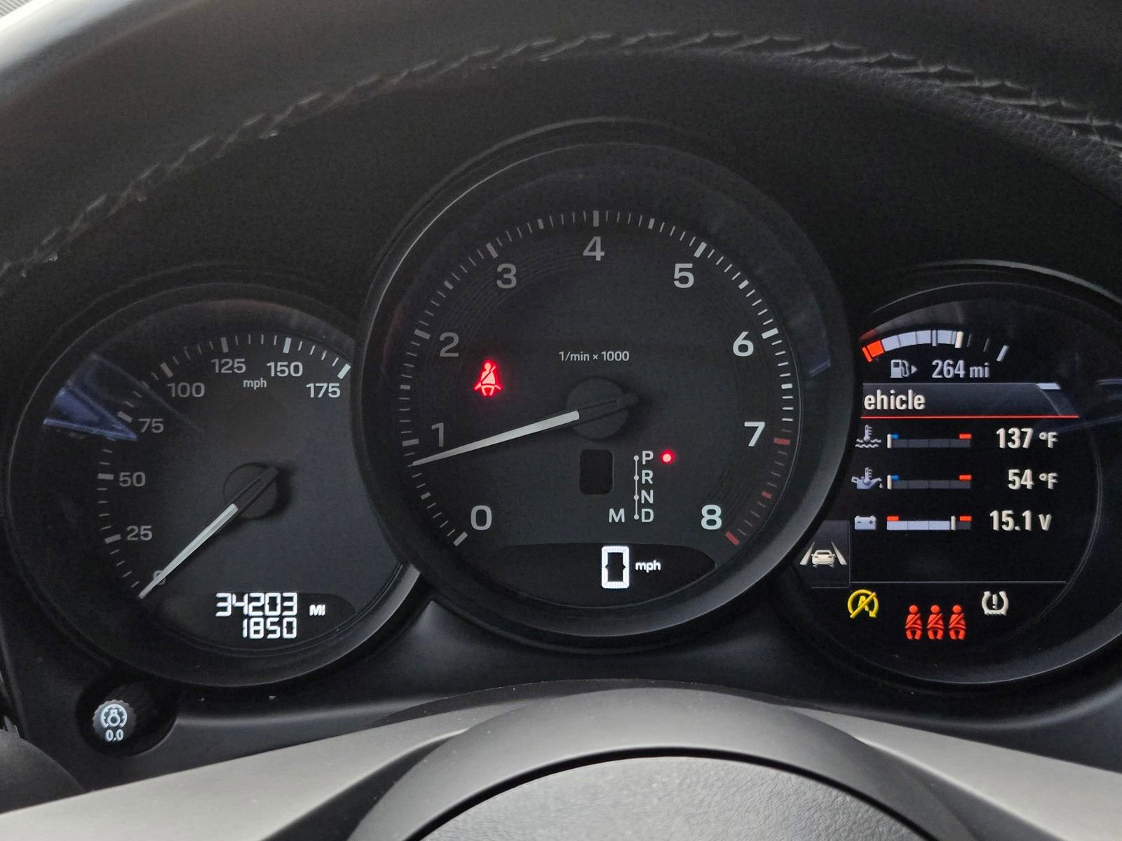 Used 2024 Porsche Macan image 26