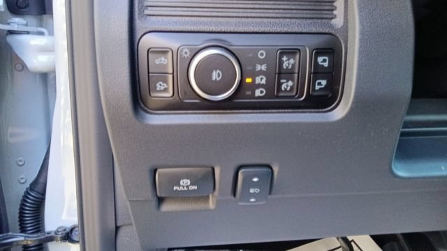 New 2026 Ford F350 Lariat RWD image 17
