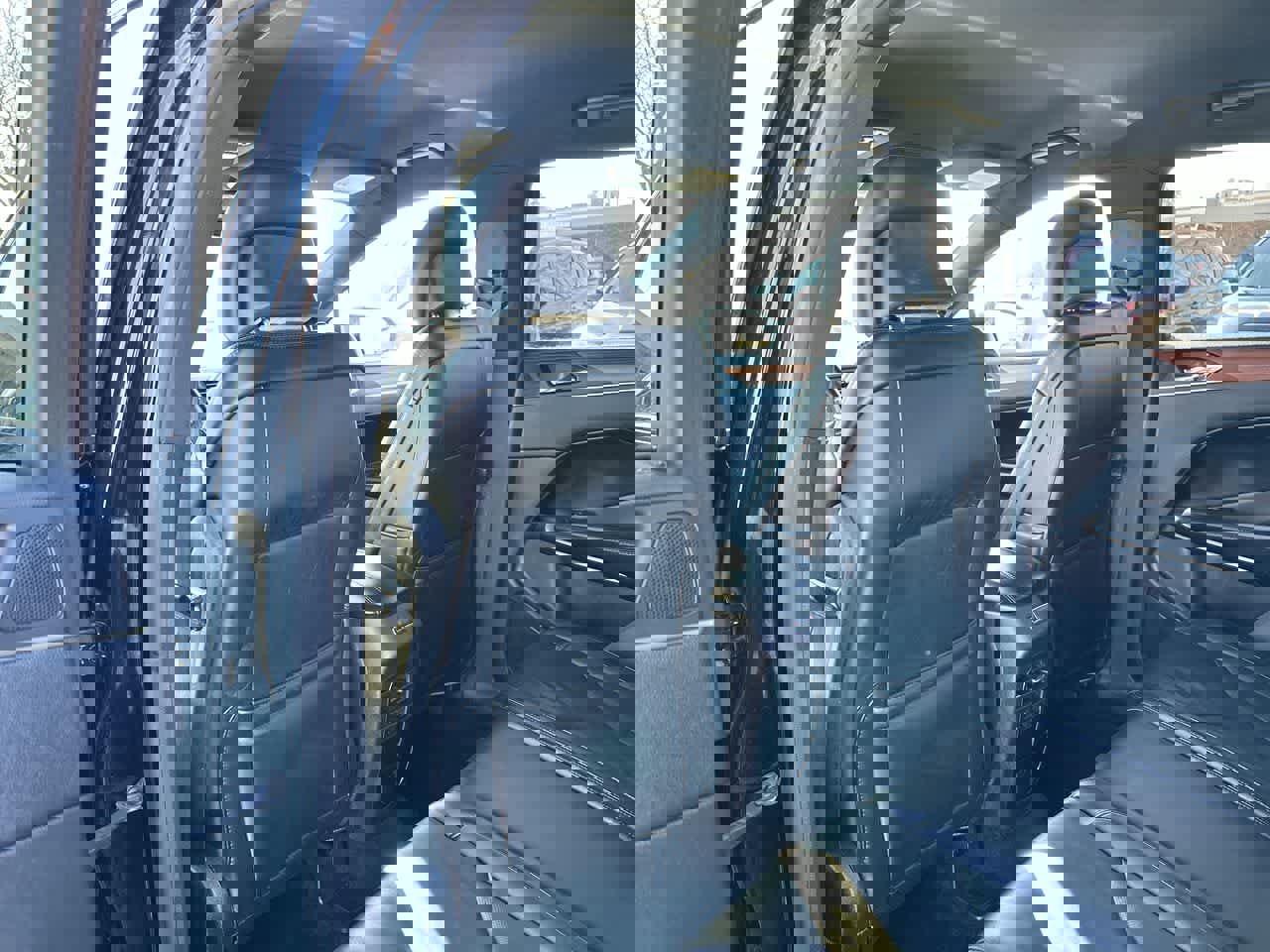 Used 2017 Lincoln MKC Select w/ Lincoln MKC Climate Package image 23