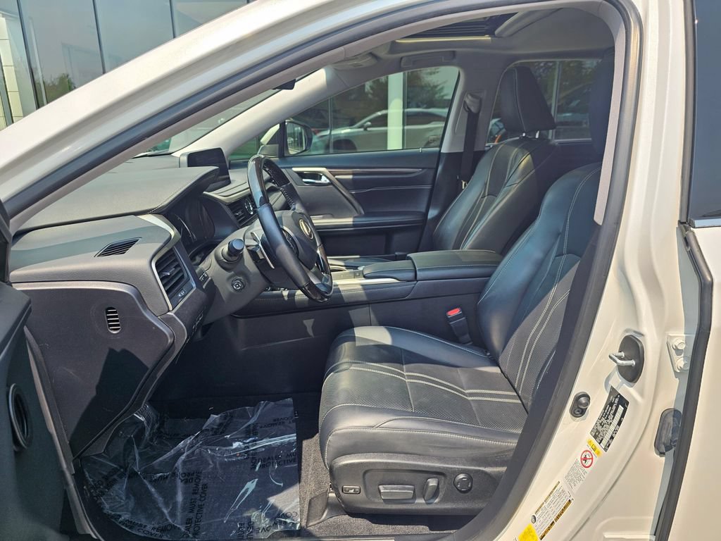 Used 2020 Lexus RX 350L Luxury w/ Accessory Package AWD/4WD image 22
