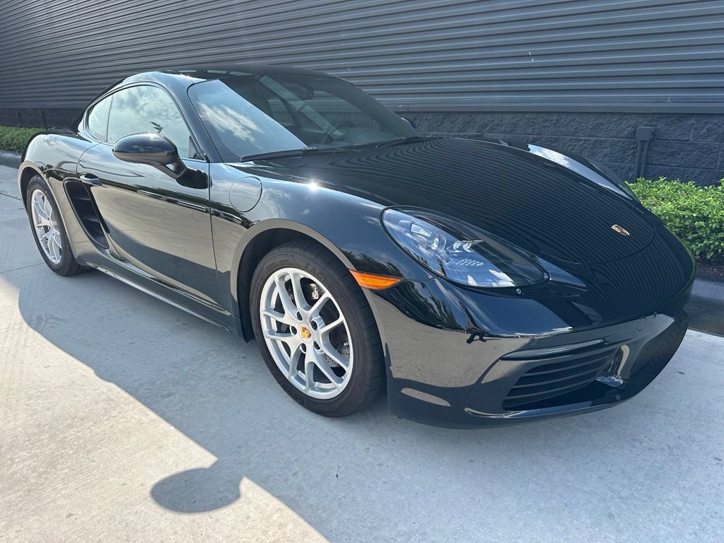 Certified 2025 Porsche 718 Cayman RWD image 12
