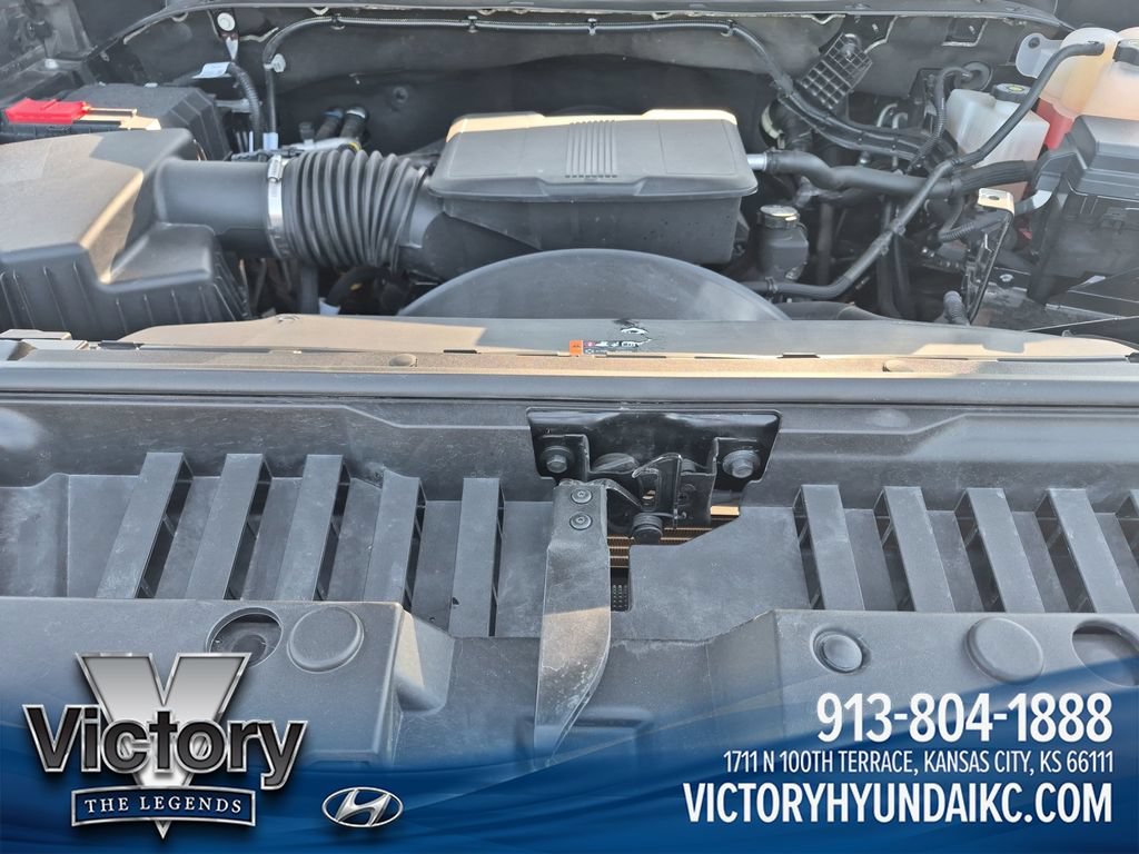 Used 2025 Chevrolet Silverado 2500 LT w/ Convenience Package AWD/4WD image 21