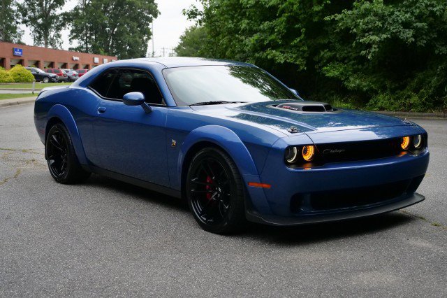 Used 2022 Dodge Challenger R/T Scat Pack RWD image 4