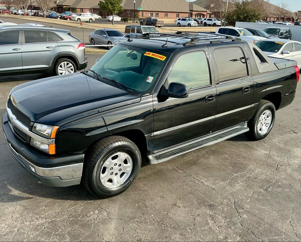 Used 2005 Chevrolet Avalanche Z66 w/ Sun And Sound Package image 5