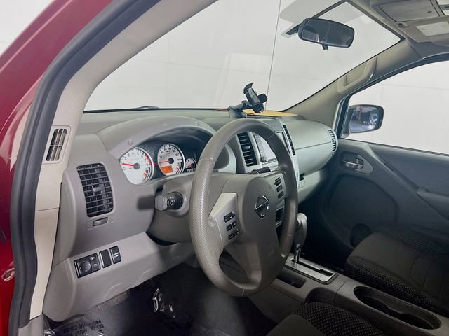 Used 2019 Nissan Frontier Desert Runner RWD image 10