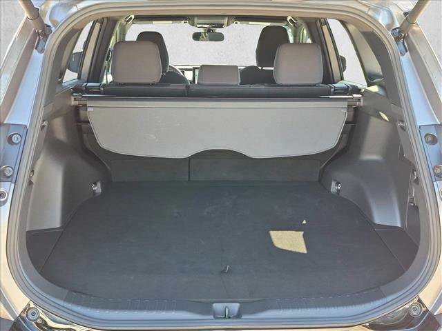 Used 2026 Toyota RAV4 SE w/ Convenience Package AWD/4WD image 6