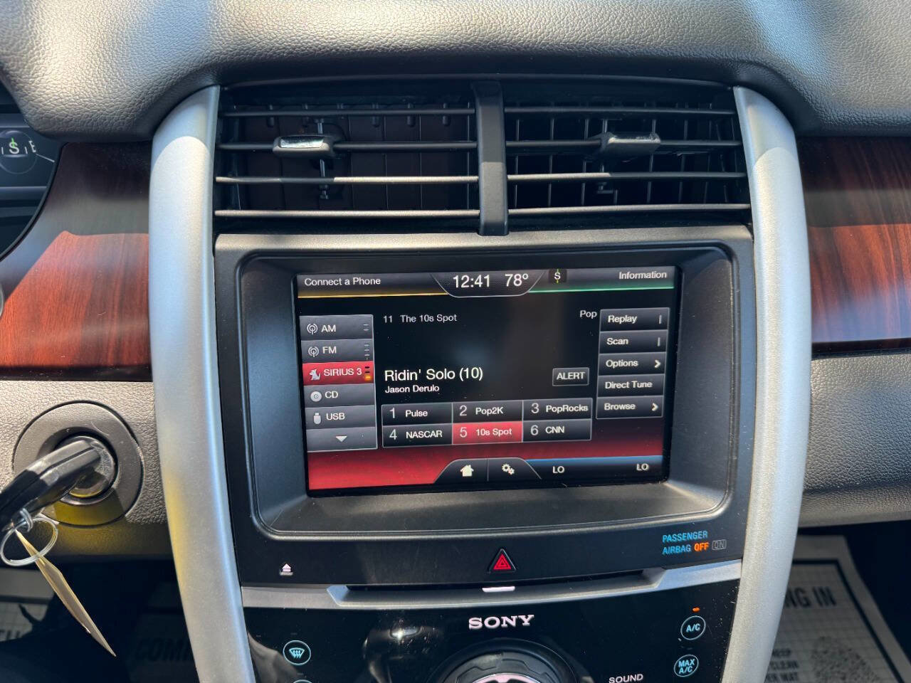 Used 2014 Ford Edge Limited FWD image 19