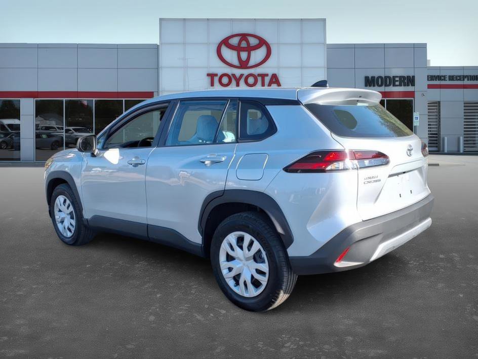 Used 2026 Toyota Corolla Cross L image 4