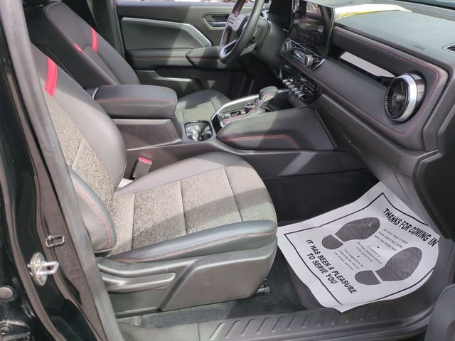 Used 2023 Chevrolet Colorado Z71 image 38