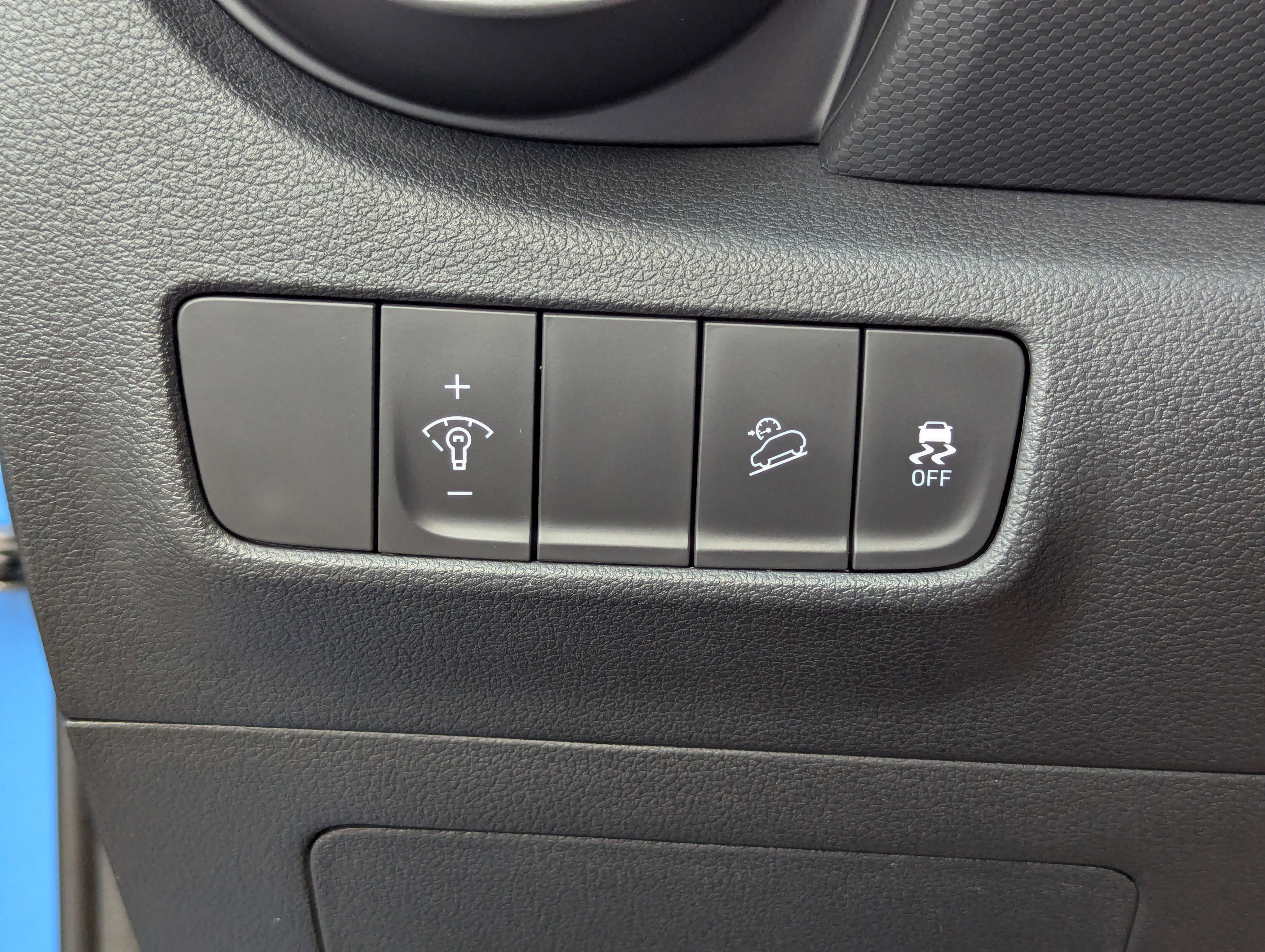 Used 2022 Hyundai Kona SEL image 28