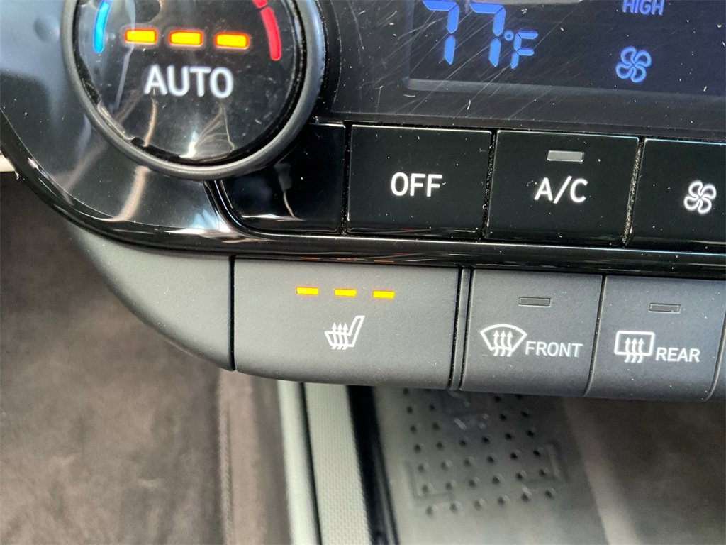 Used 2023 Hyundai Elantra N image 25