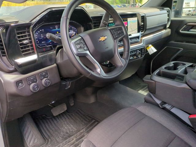 Used 2025 Chevrolet Silverado 2500 LT w/ Convenience Package image 12
