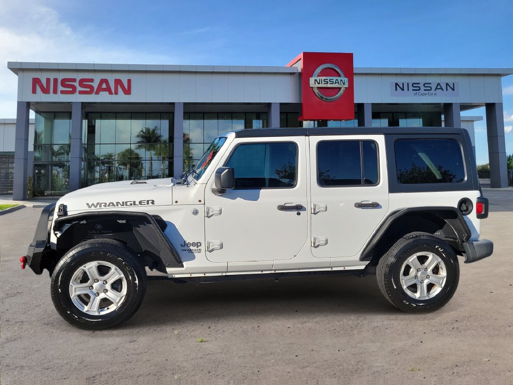 Used 2018 Jeep Wrangler Unlimited Sport S AWD/4WD image 4