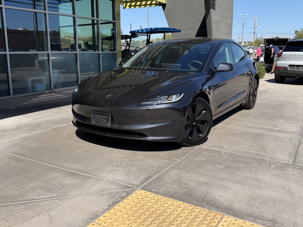Used 2024 Tesla Model 3 Long Range image 2