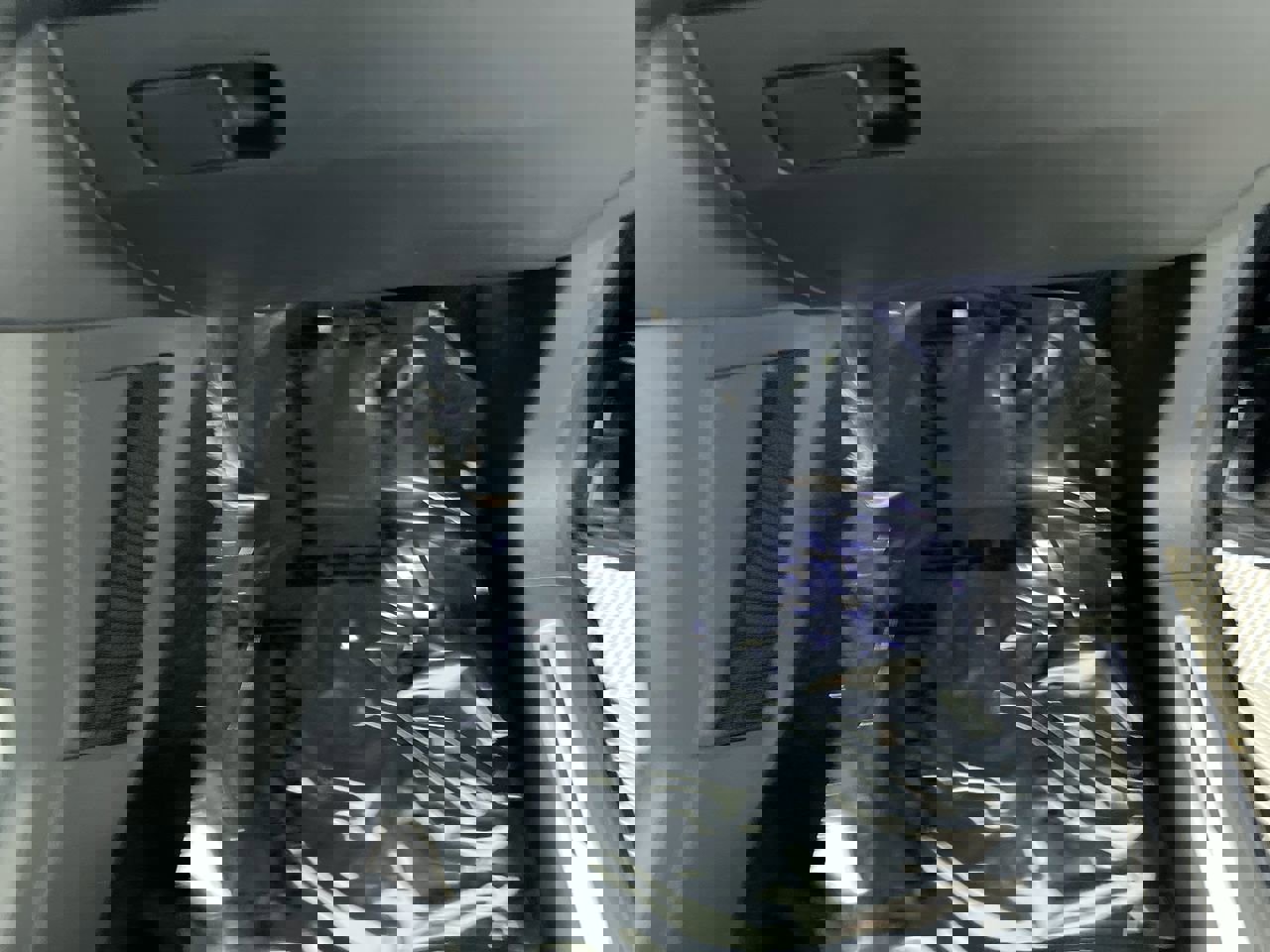 Used 2022 Volkswagen Tiguan SE R-Line image 35