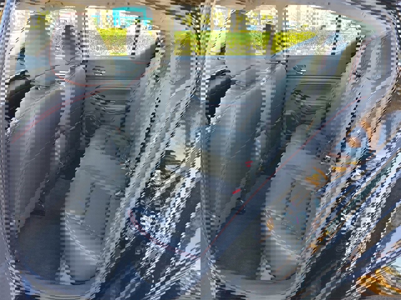 Used 2025 Nissan Altima 2.5 SR image 10