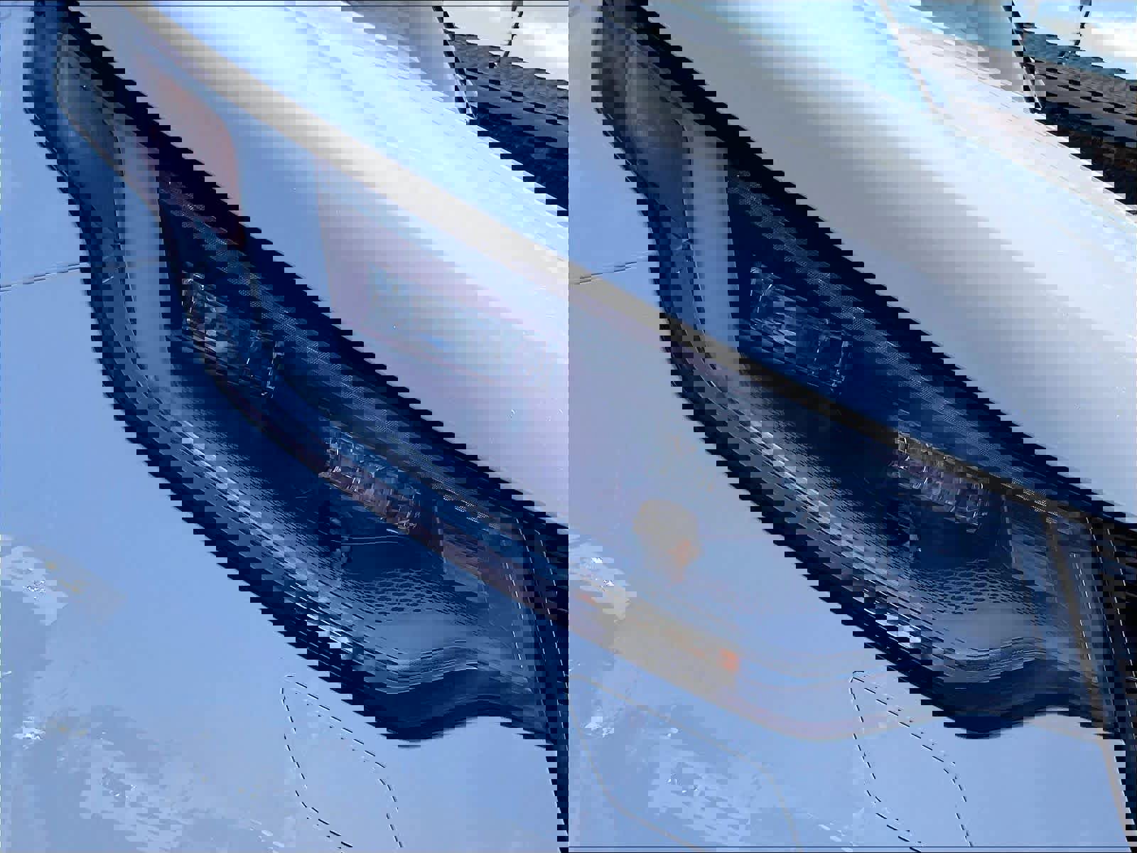 Used 2025 Land Rover Discovery Dynamic SE image 28