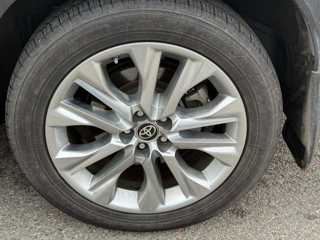 Certified 2022 Toyota Highlander Limited image 18