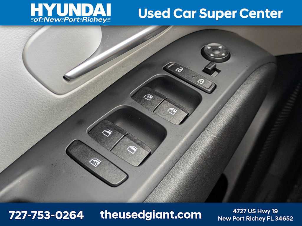 Certified 2023 Hyundai Tucson SEL w/ Winter Package FWD image 29