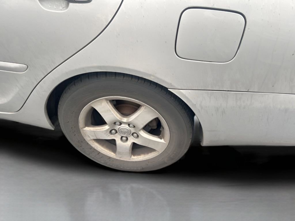 Used 2004 Toyota Camry SE image 16