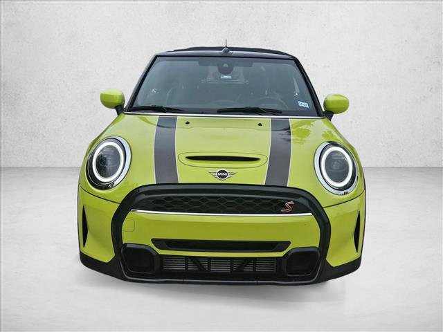 Used 2022 MINI Cooper S image 2
