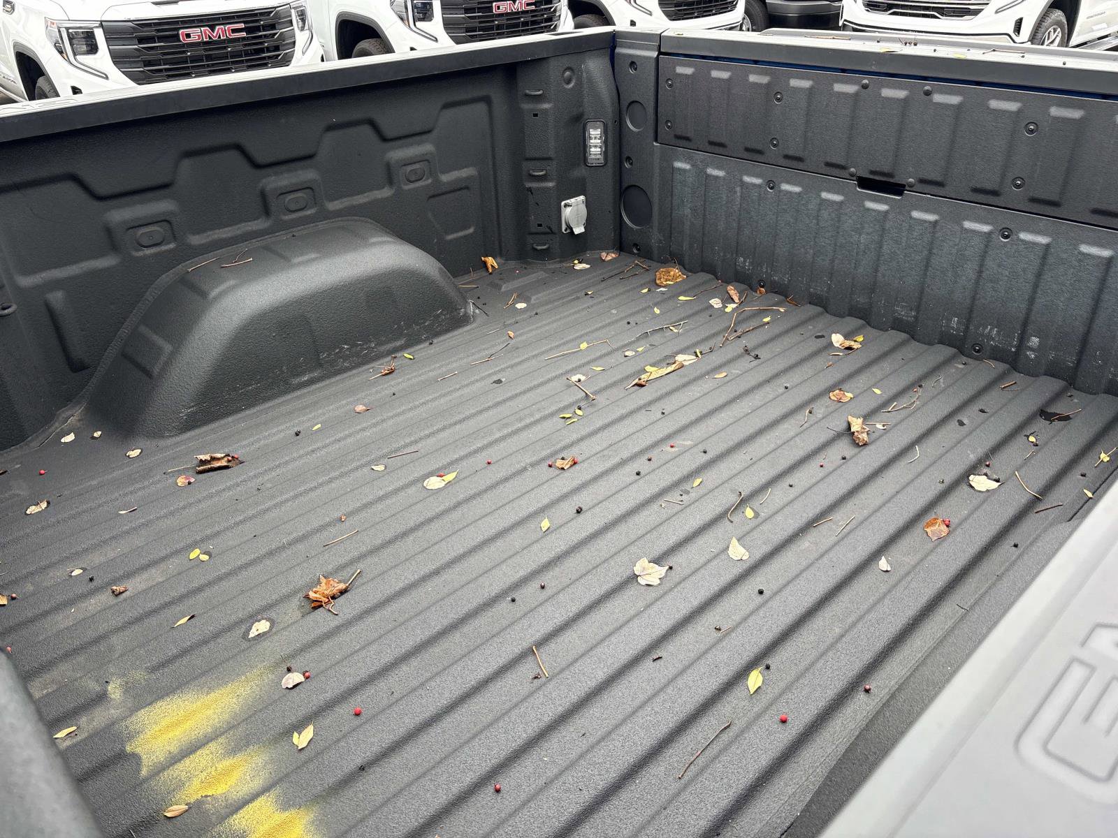 Certified 2024 GMC Sierra 1500 AT4X w/ AT4X AEV Edition image 34