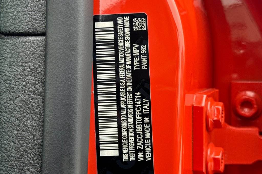 Used 2015 Jeep Renegade Latitude w/ Cold Weather Group II AWD/4WD image 35