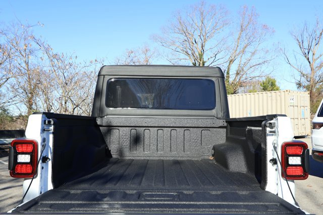 New 2026 Jeep Gladiator Willys image 8