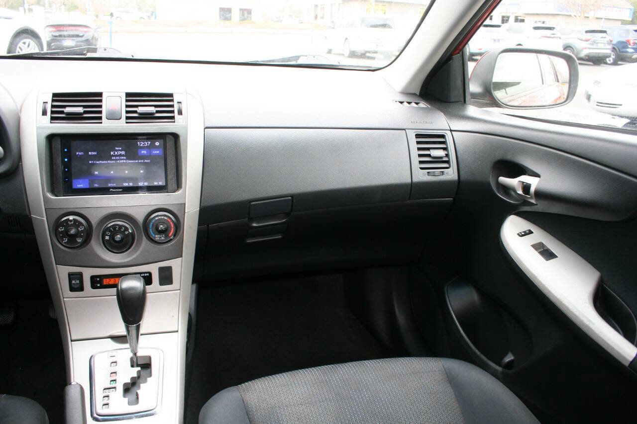 Used 2010 Toyota Corolla S image 13