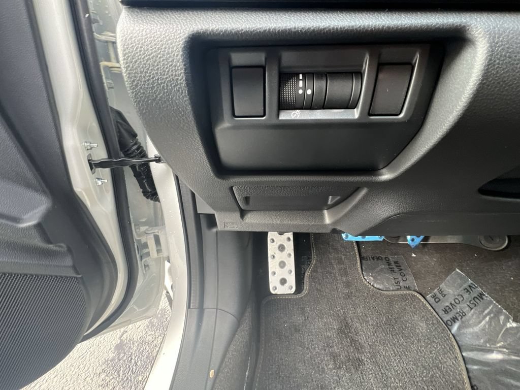 Certified 2026 Subaru Crosstrek 2.5i Sport w/ Crosstrek Mirror Package AWD/4WD image 17